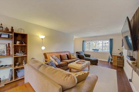 917 Virginia St, Vallejo, CA 94590 photo 5