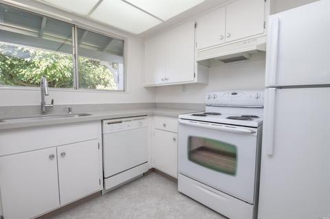 117 Sequoia Dr, Vacaville, CA 95687 photo 5