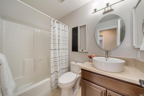 915 Foothill Dr, Windsor, CA 95492 photo 19