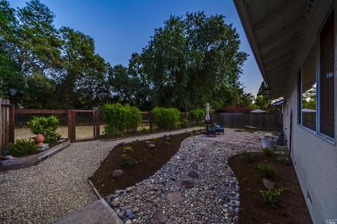 915 Foothill Dr, Windsor, CA 95492 photo 29