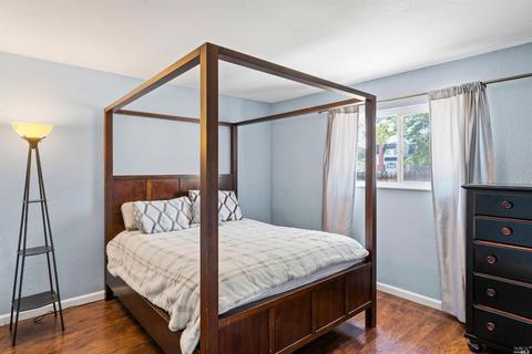 2509 Baltic Dr, Fairfield, CA 94533 photo 8