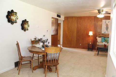 710 W D St N, Dixon, CA 95620 photo 4