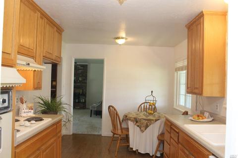 710 W D St N, Dixon, CA 95620 photo 10