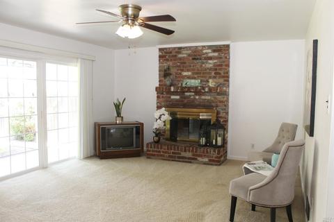 710 W D St N, Dixon, CA 95620 photo 8