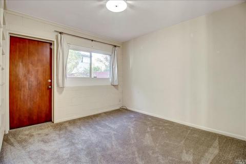 30 La Vuelta St, Vallejo, CA 94590 photo 18