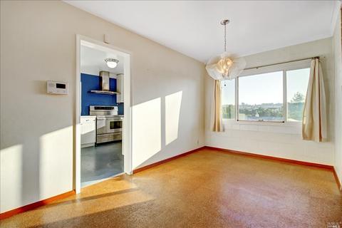 30 La Vuelta St, Vallejo, CA 94590 photo 8