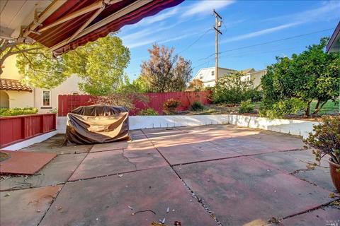 30 La Vuelta St, Vallejo, CA 94590 photo 31