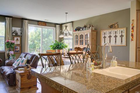 7019 Stonebrooke Dr, Vallejo, CA 94591 photo 8