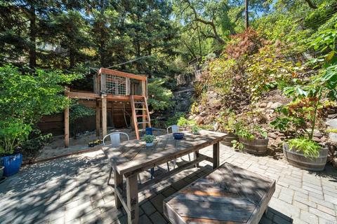 2 Spruce Ave, San Anselmo, CA 94960 photo 5