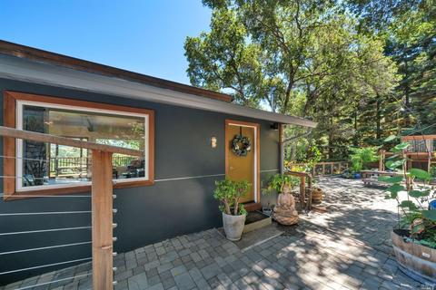 2 Spruce Ave, San Anselmo, CA 94960 photo 4
