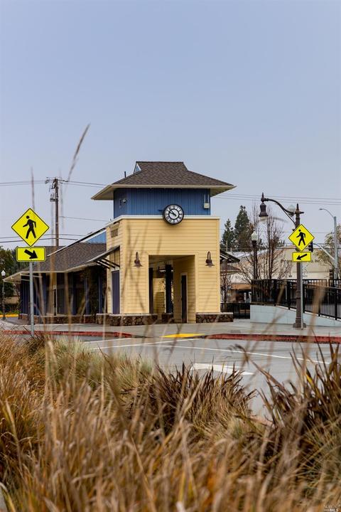 8228 Windmill Farms Dr, Cotati, CA 94931 photo 37