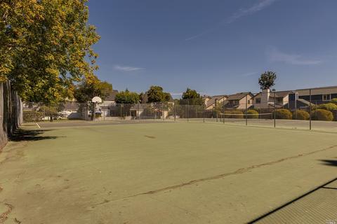 8228 Windmill Farms Dr, Cotati, CA 94931 photo 33