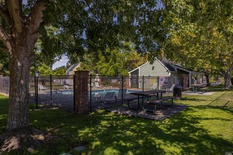8228 Windmill Farms Dr, Cotati, CA 94931 photo 32