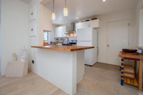 704 Bay Rd, Mill Valley, CA 94941 photo 12