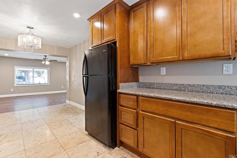 201 Pinole Ave, Rodeo, CA 94572 photo 12