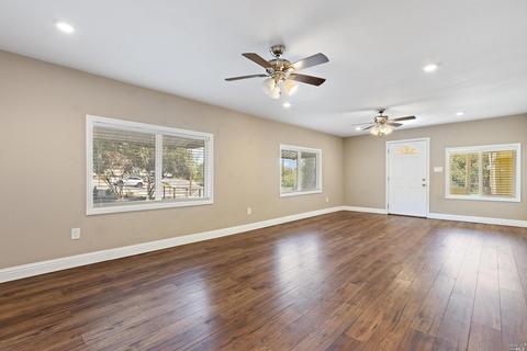201 Pinole Ave, Rodeo, CA 94572 photo 7