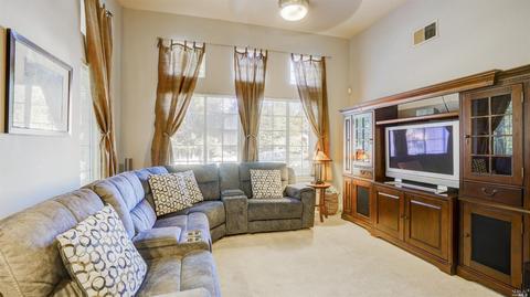 142 Bald Eagle Dr, Vacaville, CA 95688 photo 8