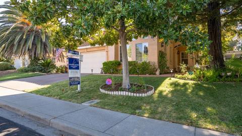 142 Bald Eagle Dr, Vacaville, CA 95688 photo 3
