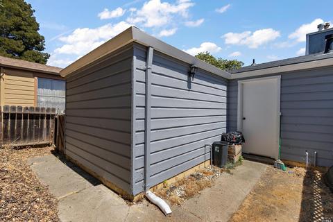 141 Howard Ave, Vallejo, CA 94589 photo 21