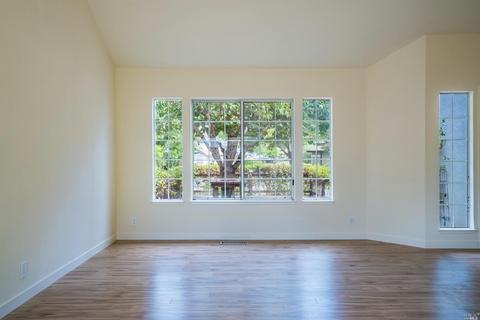 9250 Foxwood Dr, Windsor, CA 95492 photo 8