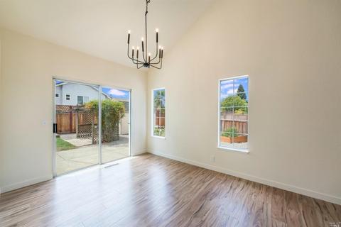 9250 Foxwood Dr, Windsor, CA 95492 photo 12