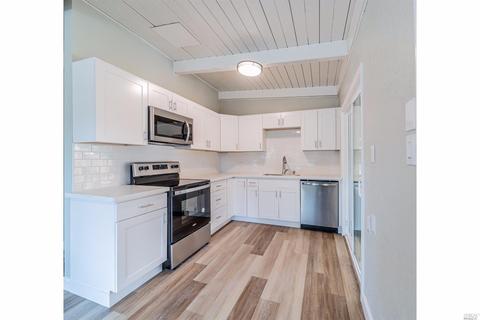 1409 Monroe St, Fairfield, CA 94533 photo 4