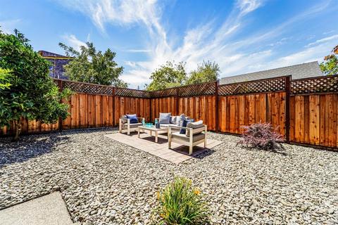 616 E J St, Benicia, CA 94510 photo 27