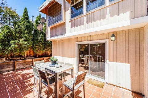 616 E J St, Benicia, CA 94510 photo 25