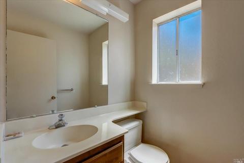 1822 Pheasant Dr, Hercules, CA 94547 photo 17