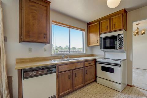 1822 Pheasant Dr, Hercules, CA 94547 photo 16