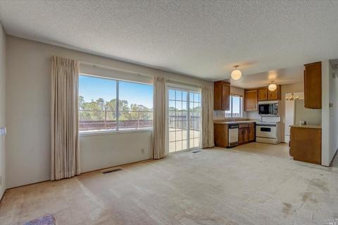 1822 Pheasant Dr, Hercules, CA 94547 photo 11