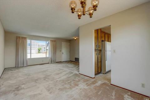 1822 Pheasant Dr, Hercules, CA 94547 photo 9