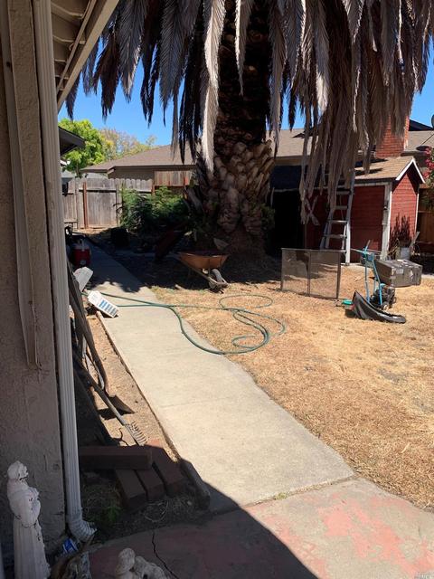 521 Roleen Dr, Vallejo, CA 94589 photo 4