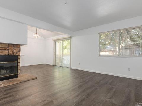1328 E 7th St, Benicia, CA 94510 photo 6