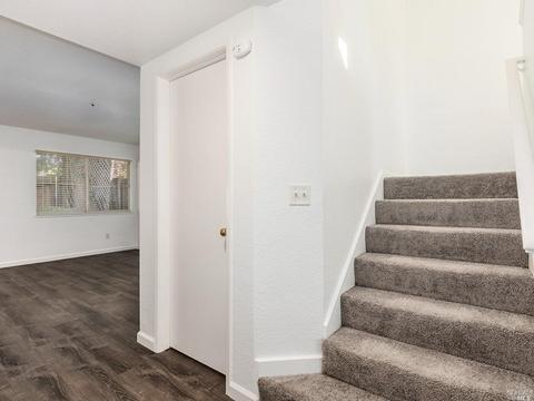 1328 E 7th St, Benicia, CA 94510 photo 4