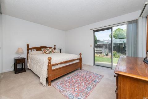 749 Corte Granada, Vacaville, CA 95688 photo 23