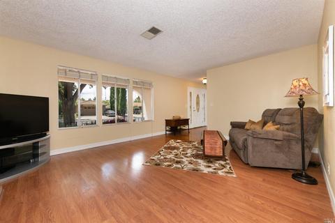 749 Corte Granada, Vacaville, CA 95688 photo 12