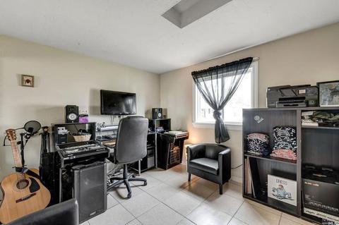 947 Brookwood Ave, Vallejo, CA 94591 photo 27