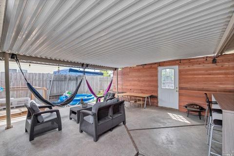 947 Brookwood Ave, Vallejo, CA 94591 photo 5
