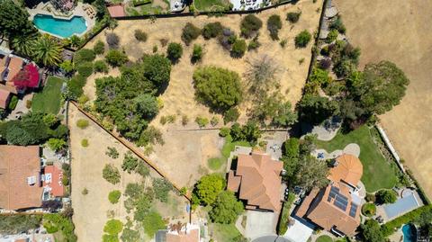 3275 Ascot Ct, Fairfield, CA 94534 photo 2