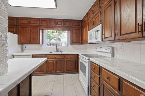 1314 Rollingwood Dr, Vallejo, CA 94591 photo 25