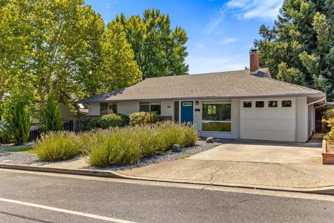 481 Luce Ave, Ukiah, CA 95482 photo 4