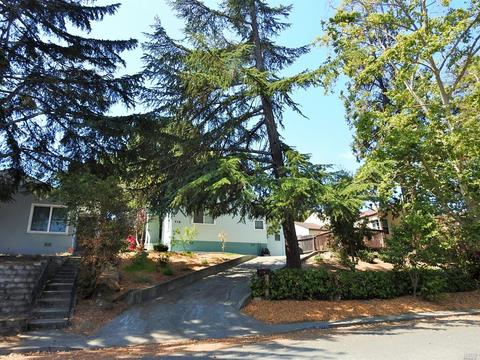 713 Laurel St, Vallejo, CA 94591 photo 2