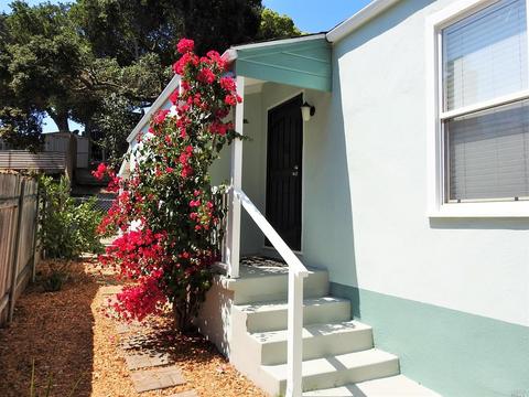 713 Laurel St, Vallejo, CA 94591 photo 3