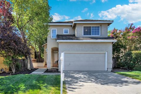 484 Bald Eagle Dr, Vacaville, CA 95688 photo 1