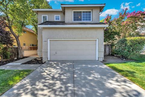 484 Bald Eagle Dr, Vacaville, CA 95688 photo 4