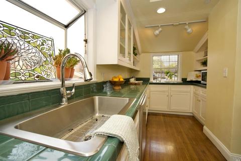 360 Randolph St, Napa, CA 94559 photo 10