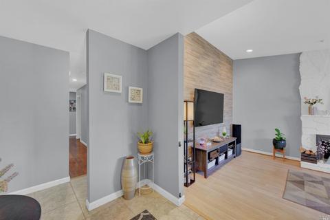 614 Marshall Rd, Vacaville, CA 95687 photo 13