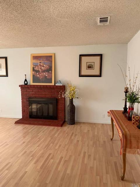 141 Radcliffe Dr, Vallejo, CA 94589 photo 4