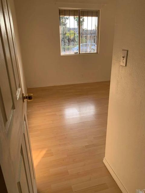 141 Radcliffe Dr, Vallejo, CA 94589 photo 17